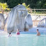 Spacieux Avec Terrasse Pour 8 Personnes - Api-1-52-1342 مكان تخييم Dienné