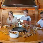 Spacieux Avec Terrasse Pour 8 Personnes - Api-1-52-1342 مكان تخييم *