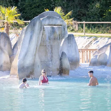 Spacieux Avec Terrasse Pour 8 Personnes - Api-1-52-1342 Camping Dienné