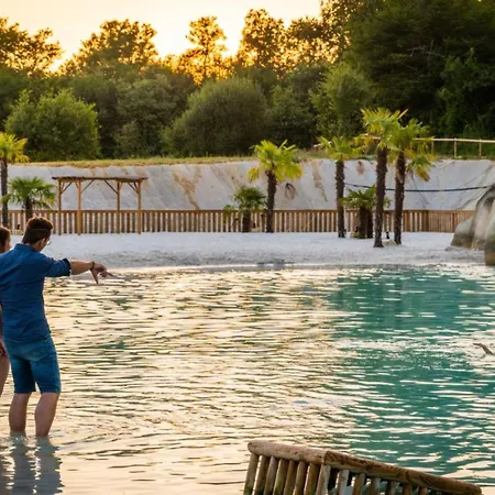 Camping Spacieux Avec Terrasse Pour 8 Personnes - Api-1-52-1342 Dienné